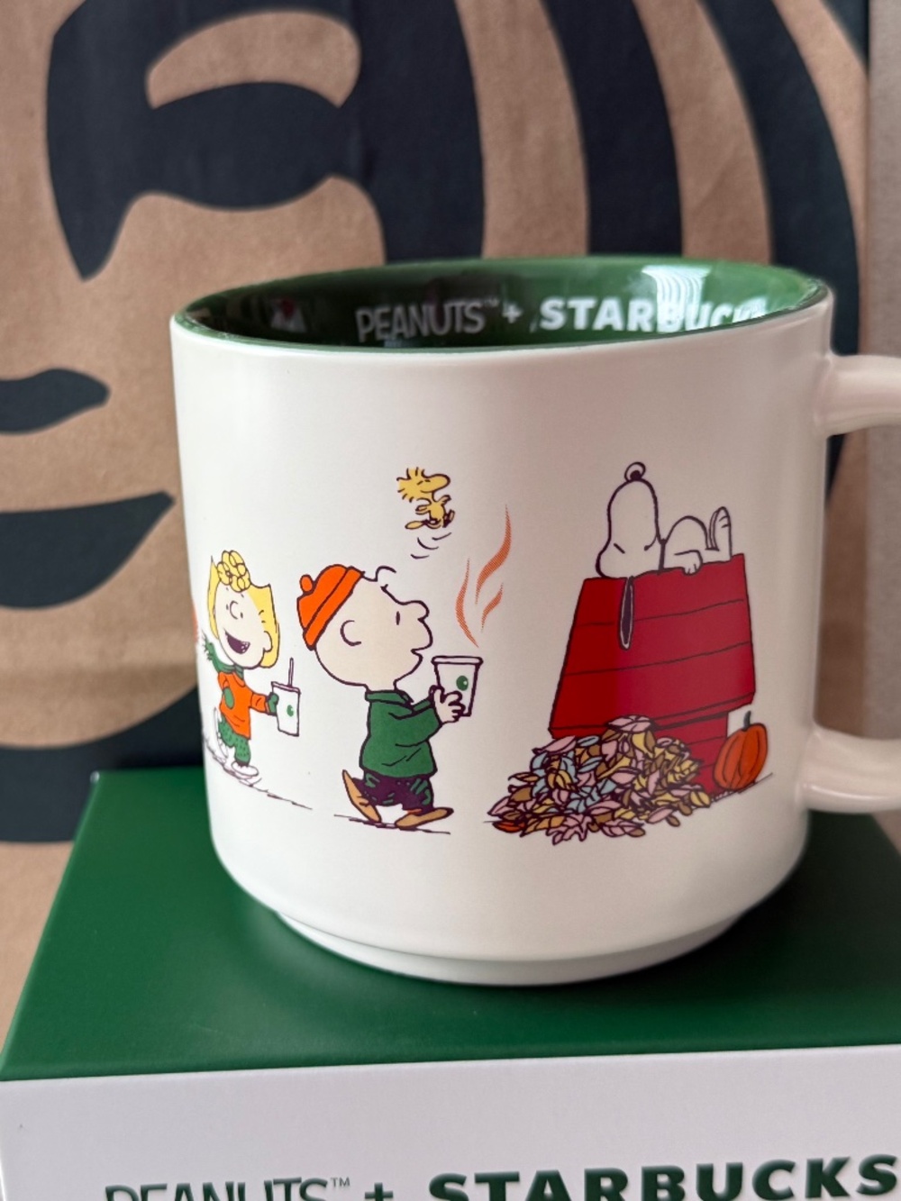New Peanuts Snoopy Starbucks Collaboration Coffee Mug